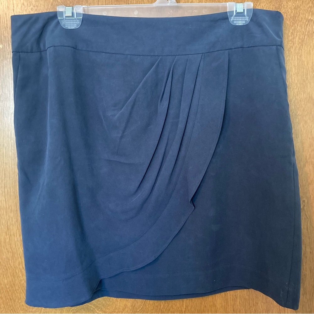 Loft faux wrap 100% Silk skirt Petite size 12 NWT mini skirt Pocket